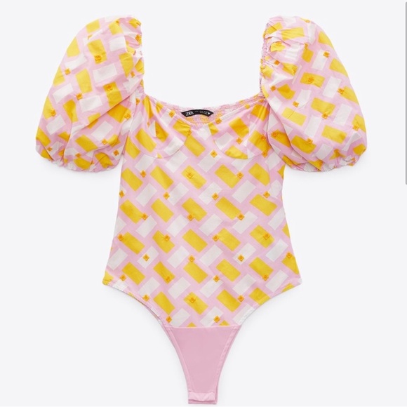 **SOLD** Zara Floral Poplin Top - Picture 2 of 4